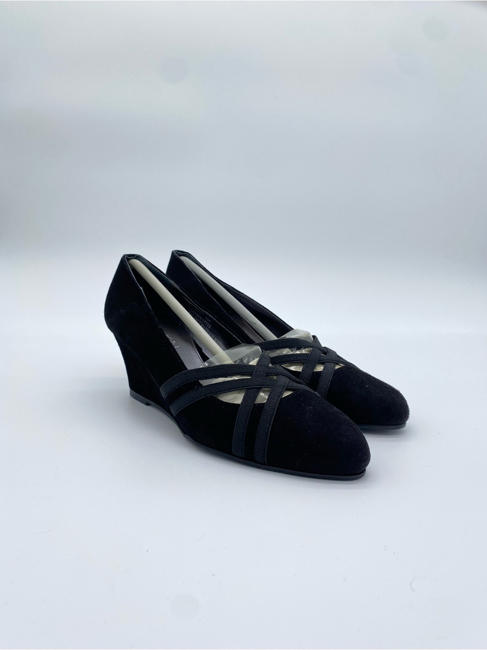 Elegant Vintage Black Suede Crisscross Wedge Pumps‎ Deadstock